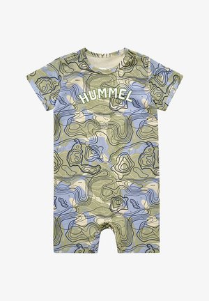 Kombinezon z krótkim rękawem w zielono-niebiesko-beżowy wzór konturowy, z zapięciem na napy na dole i białym napisem "HUMMEL".