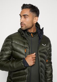 Salewa ORTLES ciemnozielony