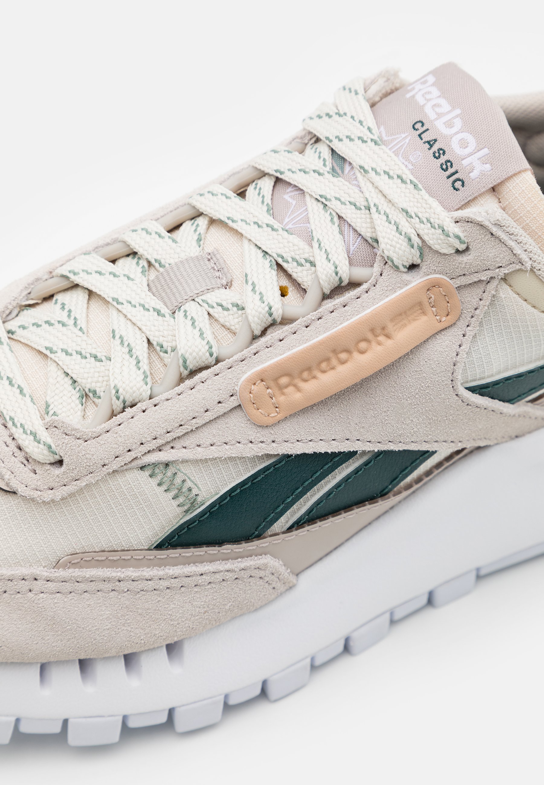 reebok classic legacy sandstone