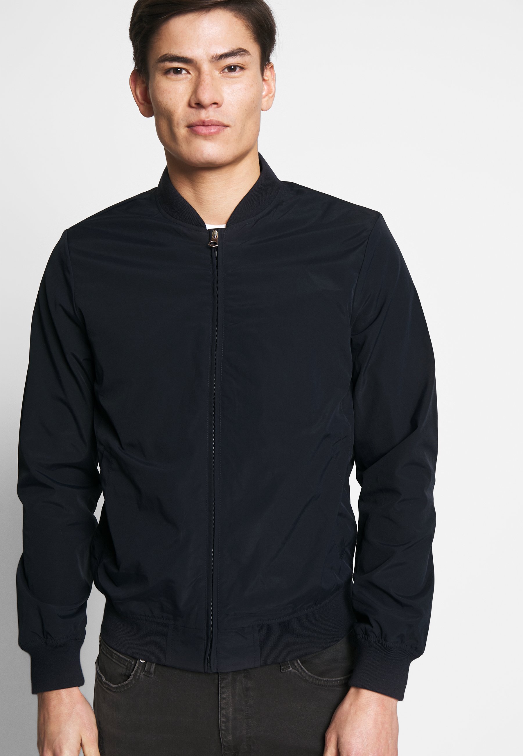 Joop! Jakker | Herre | Nye jakker til herre på nett hos Zalando Joop! Jakker | Herre | Nye jakker til herre på nett hos Zalando