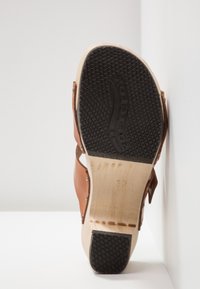 Softclox Zoccoli - cognac