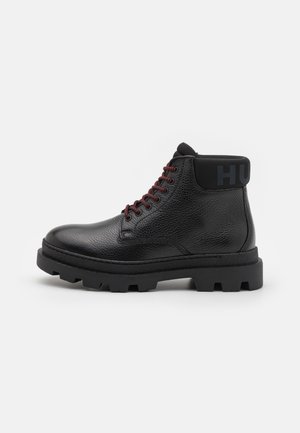 HUGO, Bottines à lacets - black