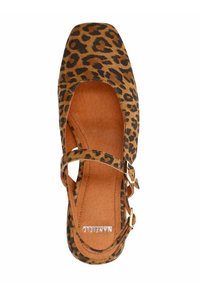 Leopardenmuster Ballerinas mit quadratischer Zehenpartie, braun strukturiertem Außenmaterial, Knöchelriemen und gepolsterter Innensohle. Entworfen für Komfort und Stil.