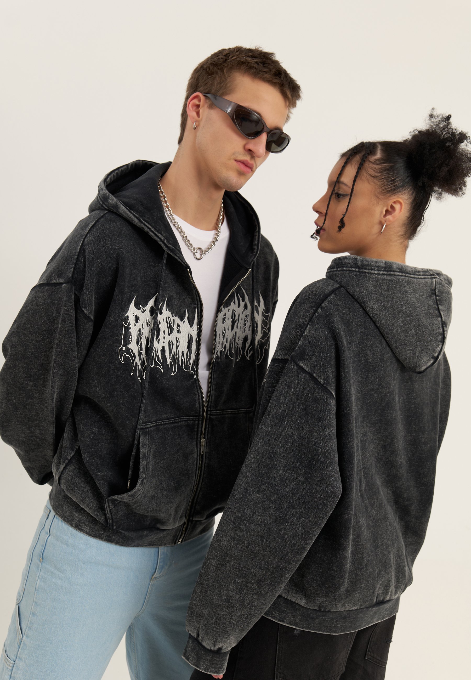 YOURTURN UNISEX OVERSIZED FIT WASHED ZIP-UP HOODIE - Sudadera con