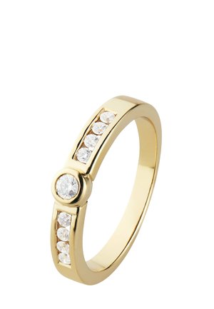 Goldener Ring mit einem zentralen runden Diamanten und sechs kleineren Diamanten, die in zwei Reihen entlang des Rings gesetzt sind.