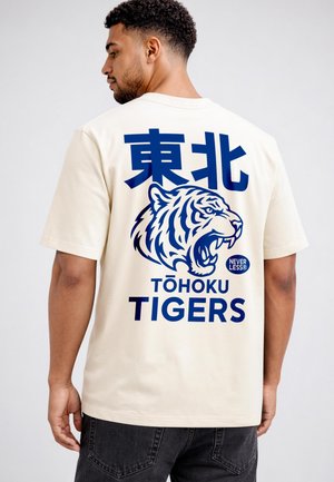Neverless, HERREN T-SHIRT - BLUE TIGER - OVERSIZED RELAXED FIT PRINTSHIRT - Print T-shirt - hell-beige