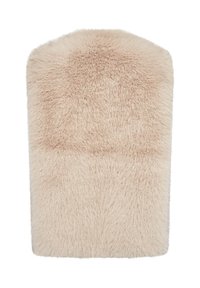 Weicher, beige Kunstpelzkissen mit einer plüschigen, strukturierten Oberfläche, rechteckiger Form und abgerundeten oberen Kanten. Ideal für dekorative Zwecke.