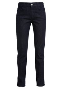 Jeans de mezclilla índigo oscuro con corte recto, cinco bolsillos y cierre frontal con botón. Textura suave con sutiles detalles de costura.
