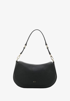 Schwarze Lederhandtasche mit geschwungener Silhouette, goldenen Hardware-Details und einem verstellbaren Tragegurt für vielseitiges Tragen.