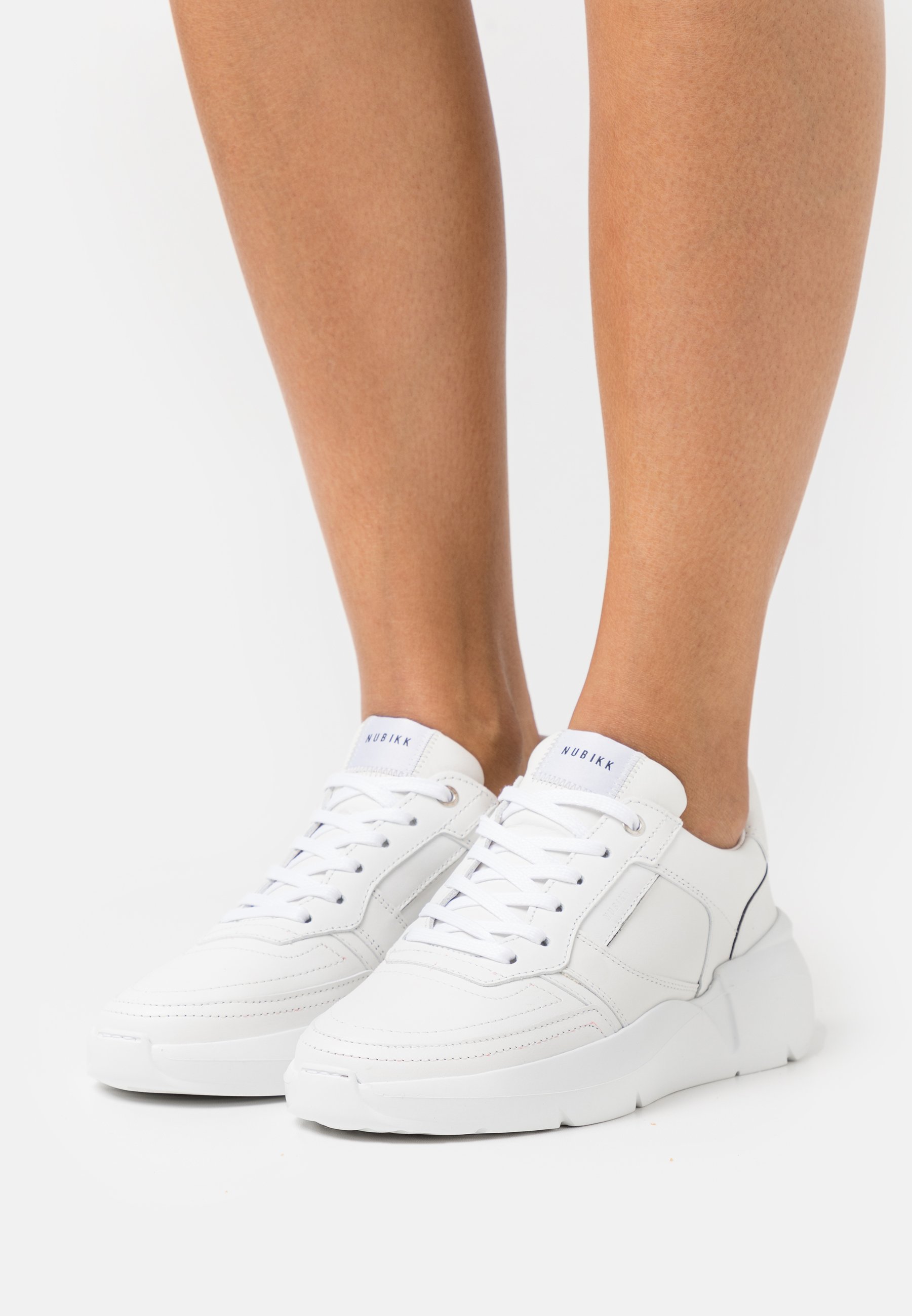 NUBIKK® Lucy May | Witte Sneakers | Officiële webshop