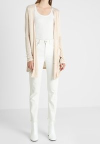 Zalando Essentials Kardigan
