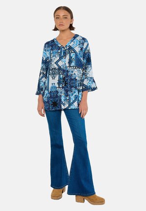 Blouse - blue