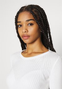 Even&Odd Camisola - off-white