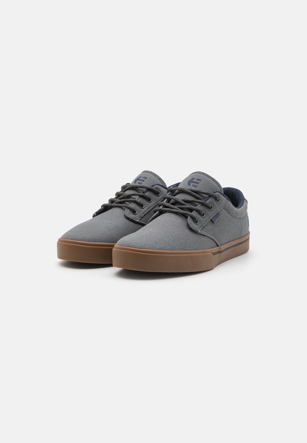 JAMESON 2 UNISEX - Skate shoes2