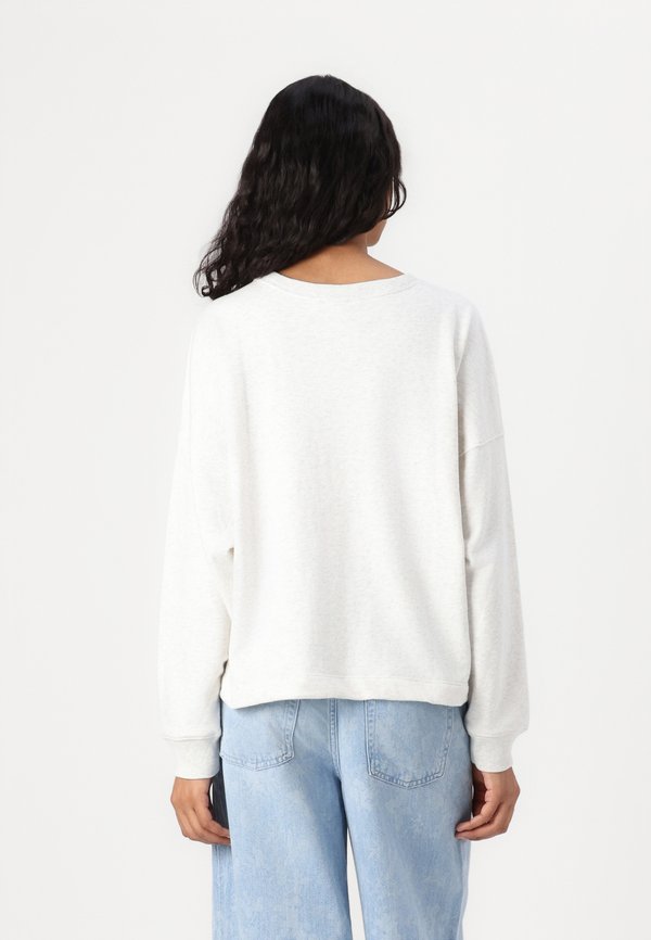 V LOGO GRAPHIC CREW - Sweatshirt4