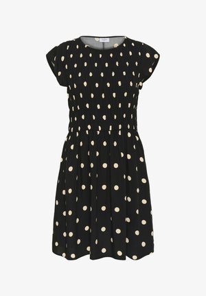 Juoda suknelė su trumpomis rankovėmis, turinti smulkią prigludusią liemenę ir grietinėlės spalvos taškeliais, laisvai krentanti sijonas ir apvalus iškirpimas.