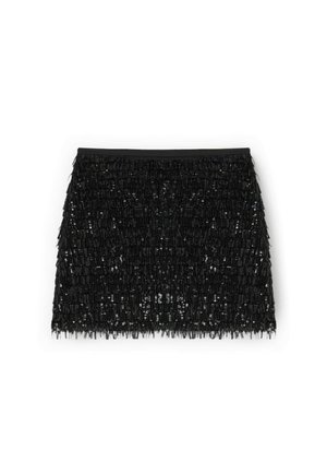 Mini gonna nera con superficie texturizzata in paillettes, orlo frangiato e vita elastica liscia.