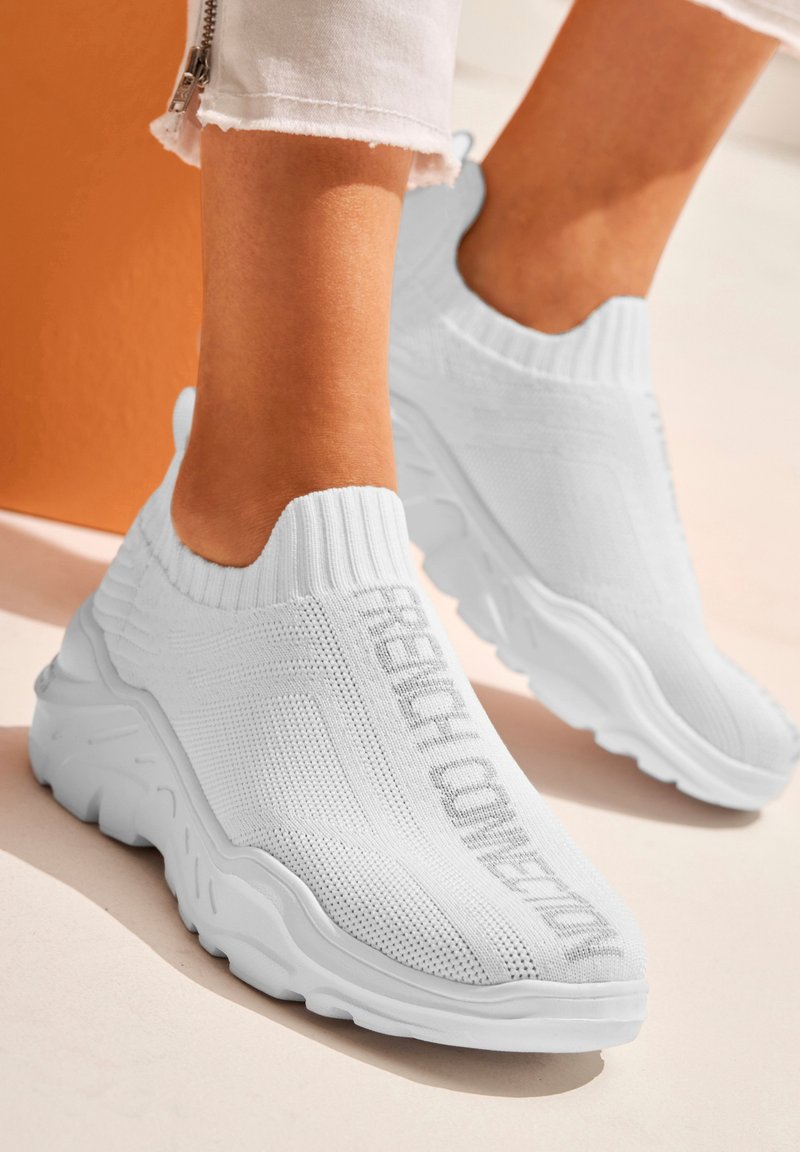 French Connection Slipper - weiß