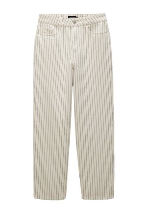 Pantalon blanc droit avec fines rayures verticales noires, bouton et fermeture éclair devant, passants pour ceinture et deux poches avant.