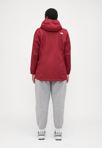 The North Face QUEST PLUS JACKET - Veste imperméable - beetroot
