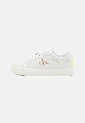 Matalavartiset tennarit - white