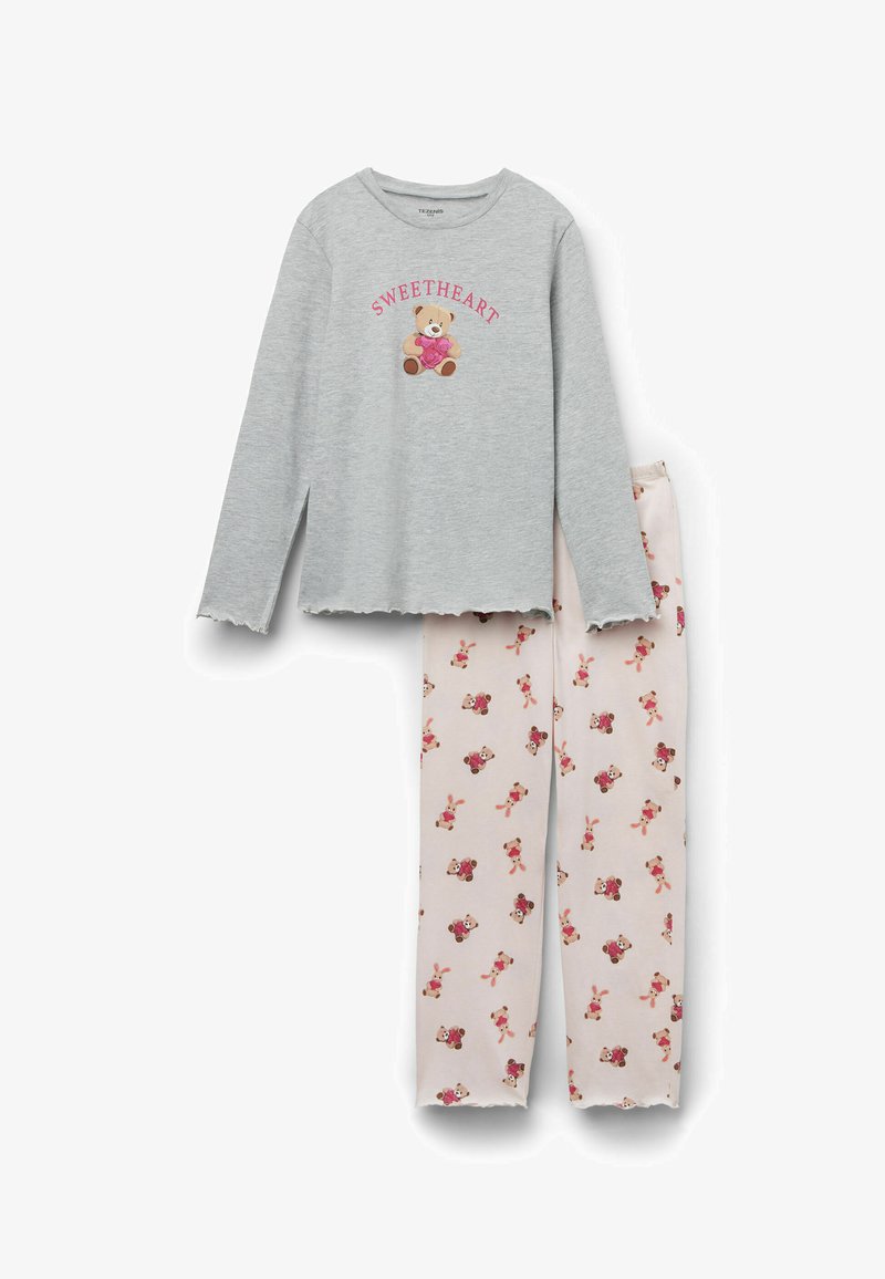 Graues Langarmshirt mit dem Schriftzug "SWEETHEART" und einer Grafik eines Teddybären. Rosa Schlafanzughose mit wiederholtem Muster aus Teddybären und Hasen.