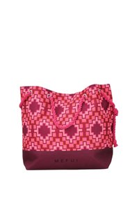 Borsa tote rosa con motivo a geometria, manici in corda intrecciata e base di un rosa scuro uniforme con il nome del marchio "MEFUI" visibile.