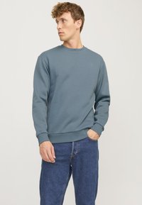 Jack & Jones - JJEBRADLEY CREW  - Sportinis megztinis - goblin blue Miniatiūros vaizdas 1
