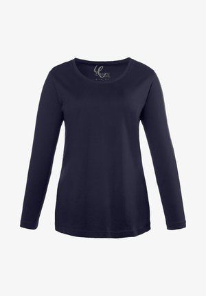 Námornícky modré tričko s dlhým rukávom v úzkom strihu. Vyrobené z mäkkej, hladkej tkaniny s okrúhlym výstrihom a bez viditeľných vzorov alebo akcentov.