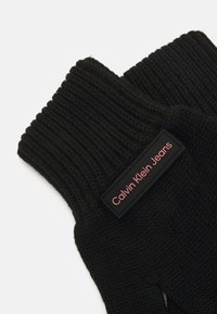 Calvin Klein Jeans PATCH GLOVES - Mănuși - black/dusty rose