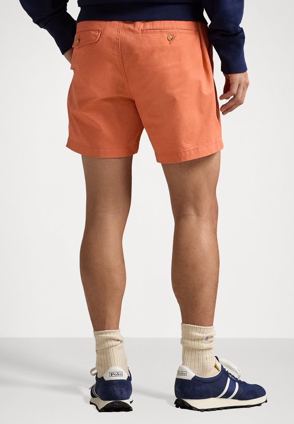 6 INCH POLO PREPSTER STRETCH CHINO SHORT - Shorts - deep mango3