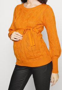 MAMALICIOUS Stickad tröja - orange