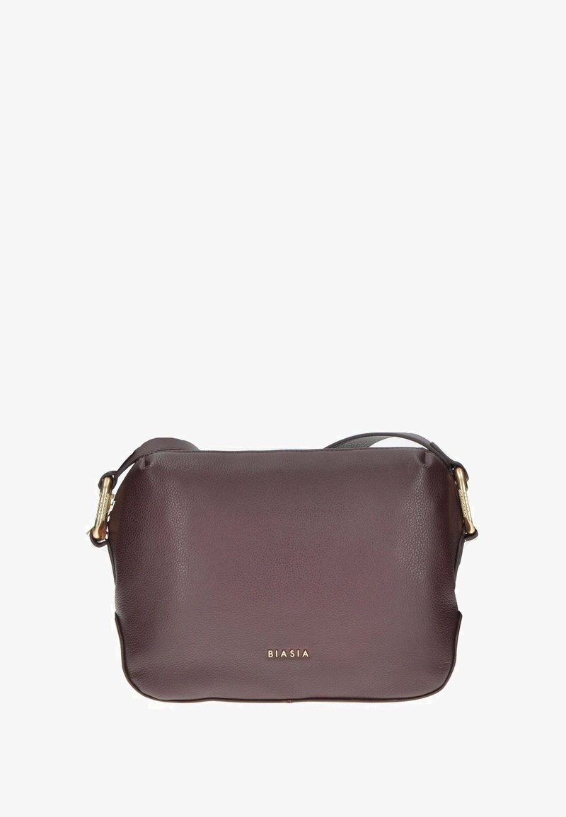 Borsa a tracolla in pelle bordeaux con hardware in tonalità oro, texture liscia, chiusura con zip e logo "BIASIA" impresso sul fronte.