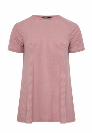 Camiseta de manga corta acanalada en color malva claro con cuello redondo, dobladillo ligeramente acampanado y etiqueta de tela en el cuello.