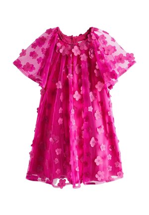 Robe courte à manches courtes rose vif avec un voile transparent décoré d'appliques de fleurs en trois dimensions.
