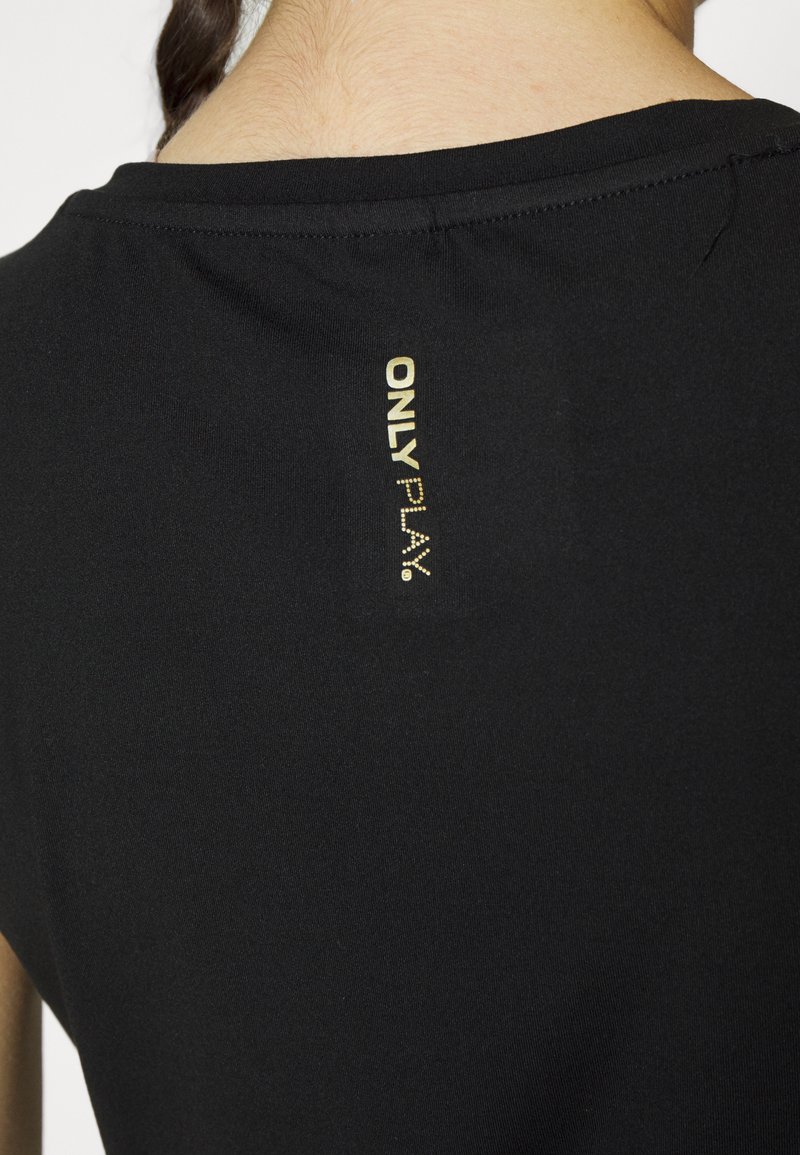 ONLY Play ONPCLARISSA TRAIN TEE - T-Shirt basic - black/schwarz