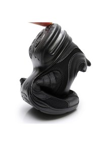 Thumbnail Image 9