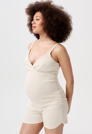 Beige gerippte Umstandsshorts und Tanktops-Set mit verstellbaren Trägern, ausgestattet mit einem Überkreuz-Ausschnitt und weichem, dehnbarem Stoff.