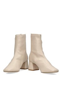 ETIKA LAAS 01 - Botines - beige