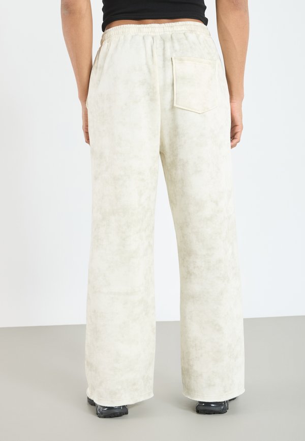 UNISEX - Tracksuit bottoms - stonewashed4