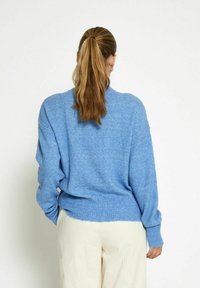 Desires NECK - Džemperis - m azure blue melange