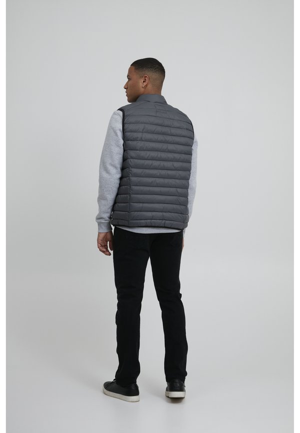 BHRomsey - Waistcoat - iron gate3