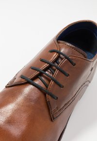 bugatti MANSUETO - Business-Schnürer - cognac