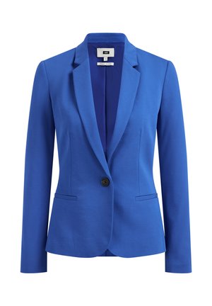 Blazer azul de mujer de un solo botón con solapas de muesca y dos bolsillos frontales tipo ojal, mostrado sobre un fondo blanco.