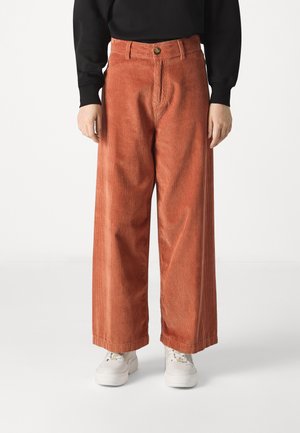 STEVIE  - Jeans bootcut - dark rust