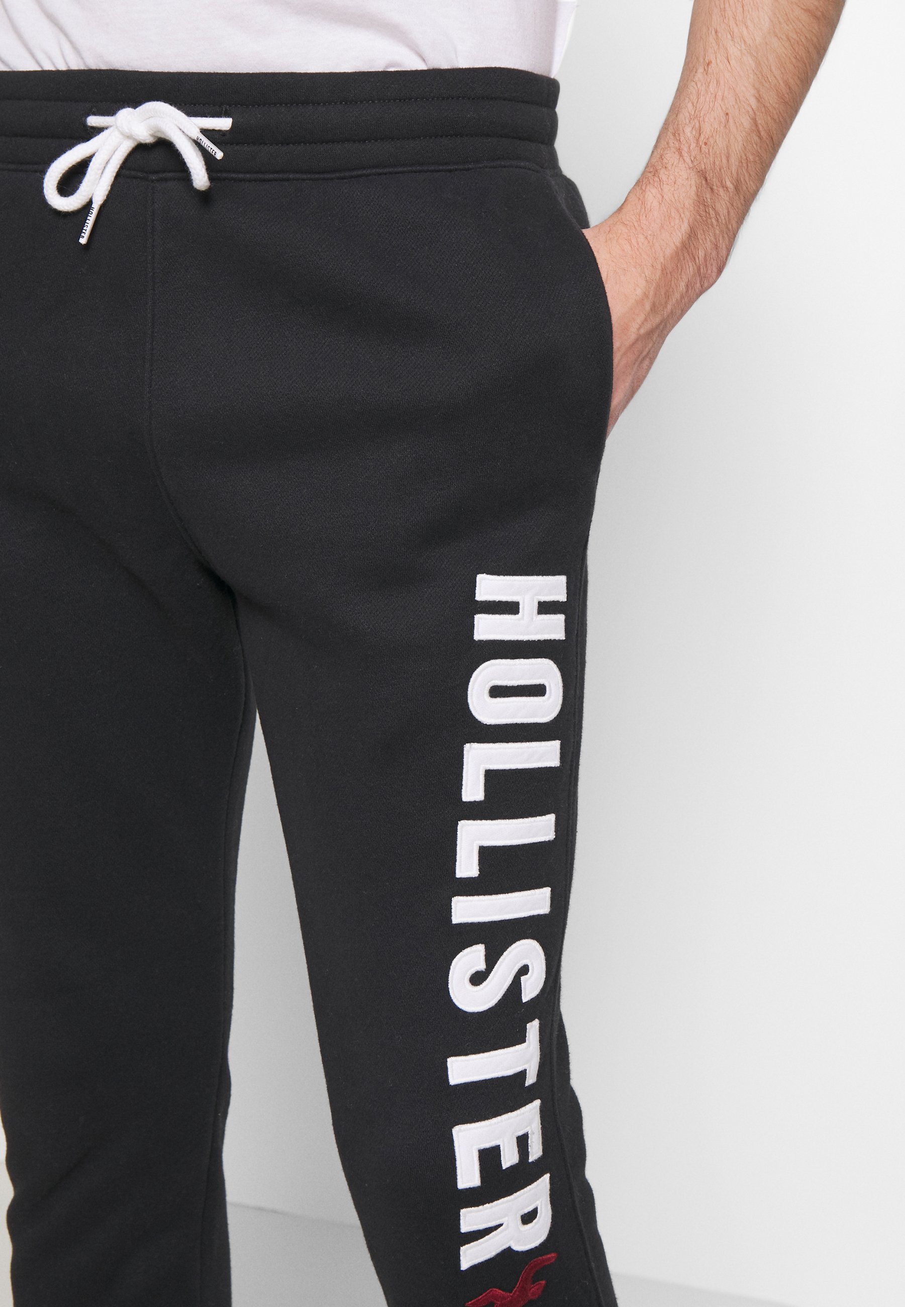 ICONIC LOGO Joggebukse black ICONIC LOGO Joggebukse black