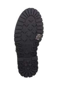 Suola di scarpa in gomma nera caratterizzata da un intricato motivo di battistrada con disegni geometrici, contrassegnata con "LIU-JO" e taglia "38".