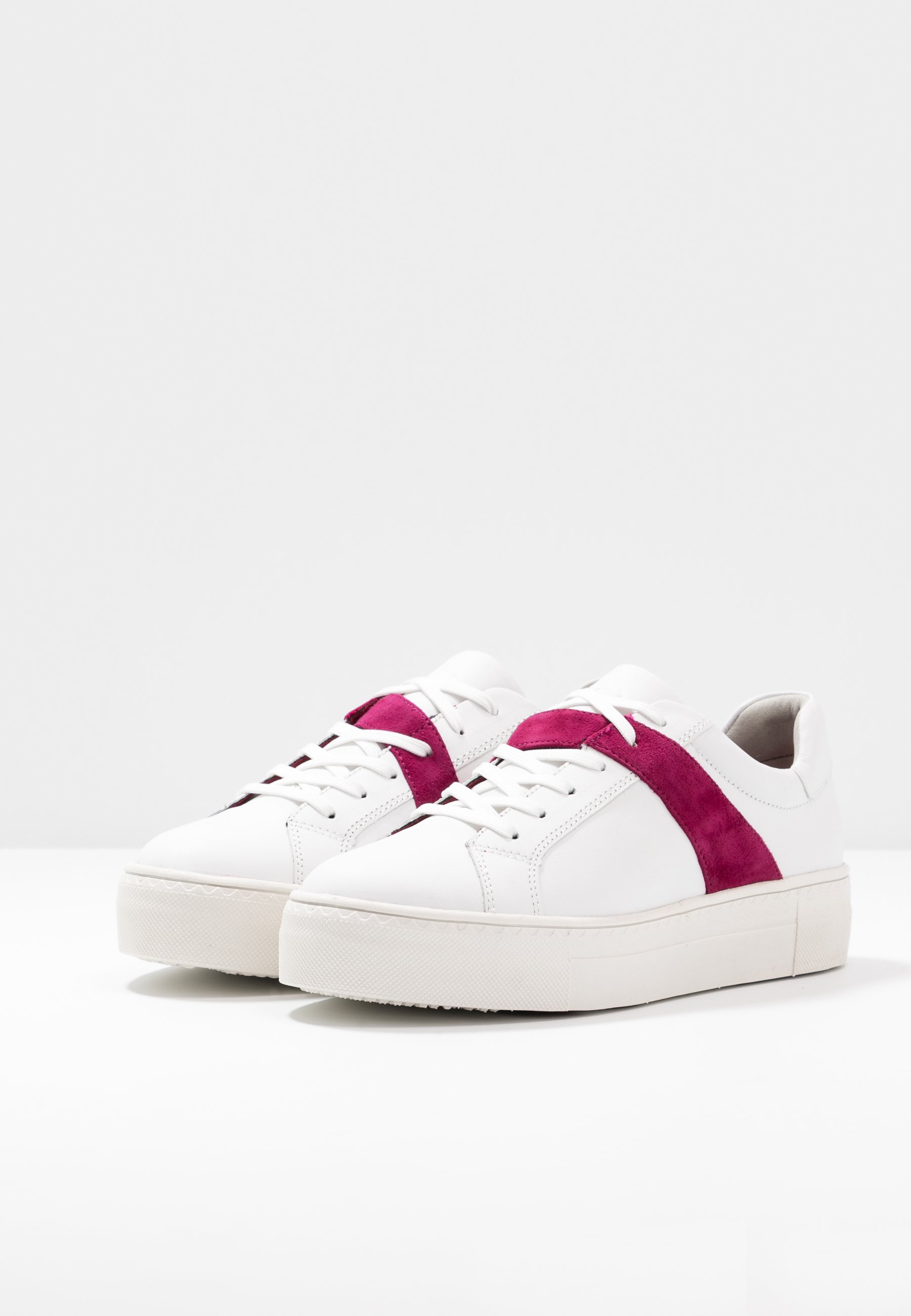 Tamaris Joggesko whitecranberry Zalando.no Tamaris Joggesko whitecranberry Zalando.no