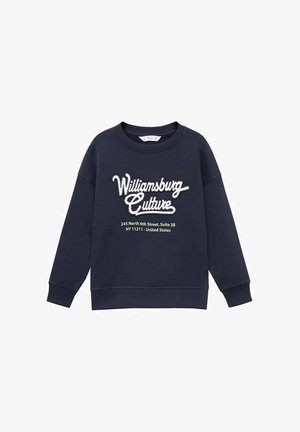 Marinblå crewneck sweatshirt med "Williamsburg Culture" och en adress tryckt i vit och gul text på framsidan.