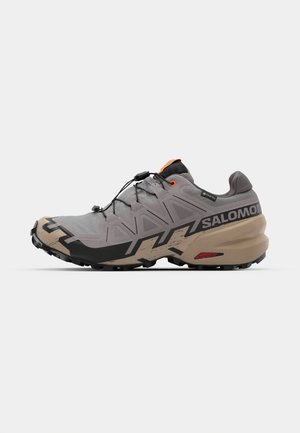 Salomon SPEEDCROSS 6 GTX - Chaussures de marche - gull/white pepper/black